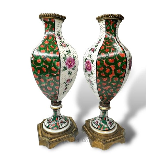 Antique French Sèvres-Style Porcelain Vases Pair w/ Gilt Bases 19th C - Picture 5 of 16